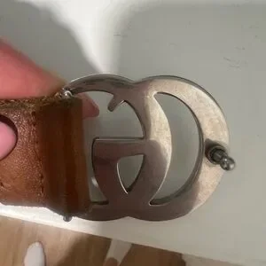 Cognac Gucci belt with silver buckle. Great condition, rarely worn s_wp_66aa4801142ad43b8b72e237.webp main image 2